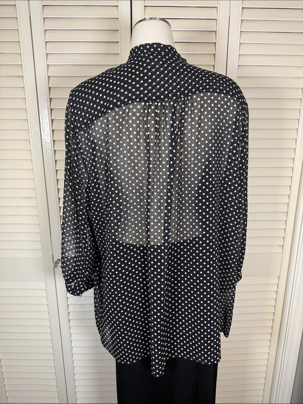 Peter Nygard Vintage Polka Dot Tie Neck Bow Blouse Sheer Size 18 - Picture 6 of 8